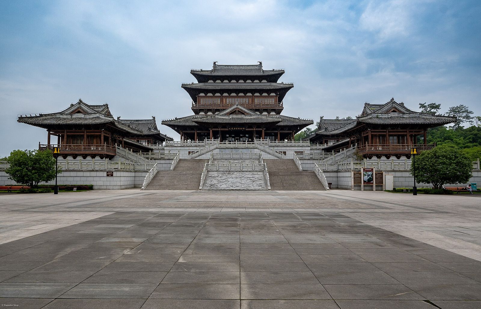 Dazu Rock Carvings Day Tour